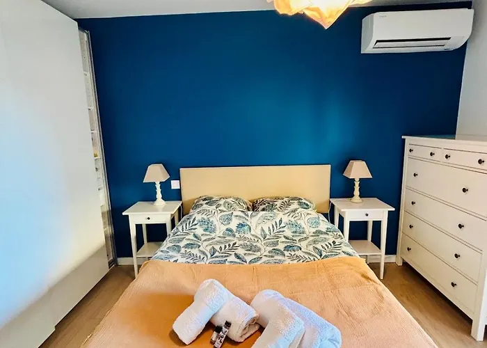 Apartment Center Antibes